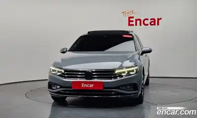 Volkswagen Passat 2022 2.0 автомат (гидро), миниатюра 2