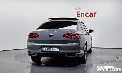 Volkswagen Passat 2022 2.0 автомат (гидро), миниатюра 3