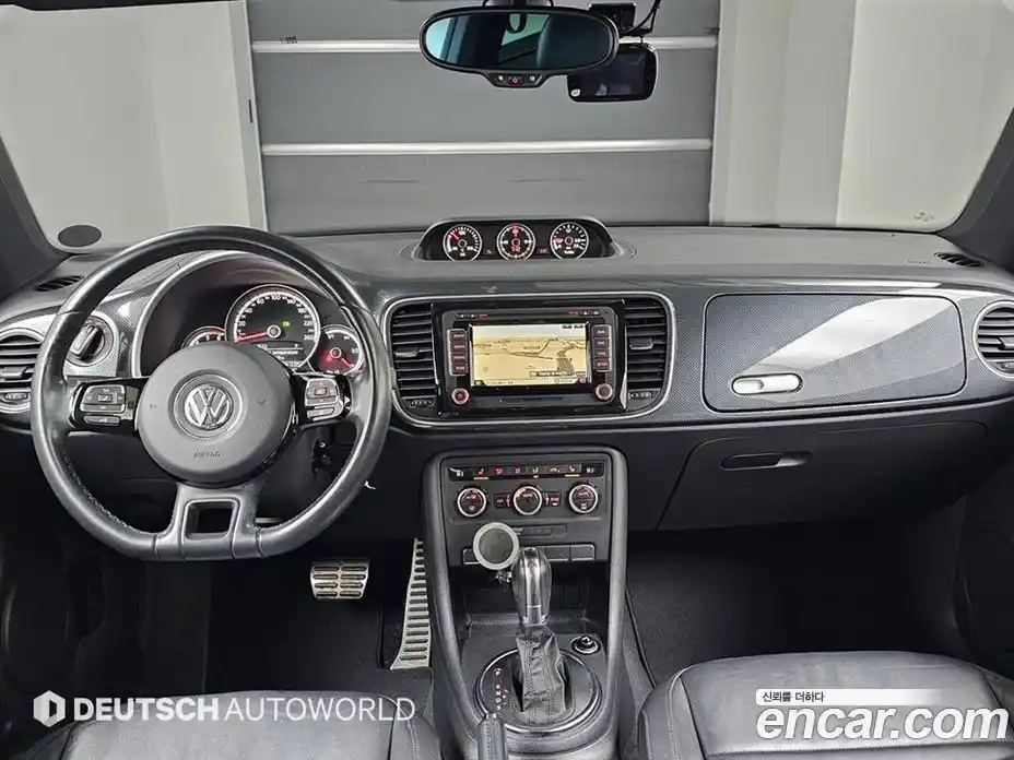 Volkswagen Beatle 2014 2.0 автомат (гидро), фото 7