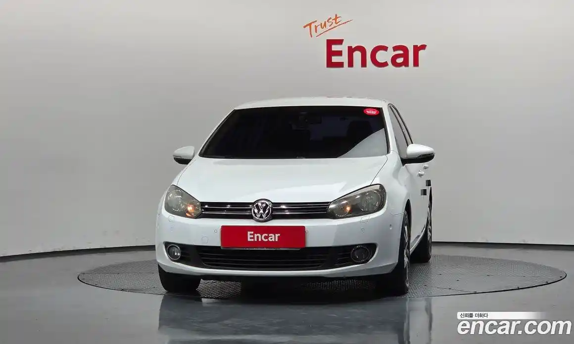 Volkswagen Golf 2011 1.6 автомат (гидро), фото 3