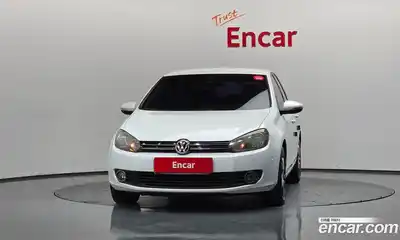 Volkswagen Golf 2011 1.6 автомат (гидро), миниатюра 3