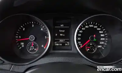 Volkswagen Golf 2011 1.6 автомат (гидро), миниатюра 8