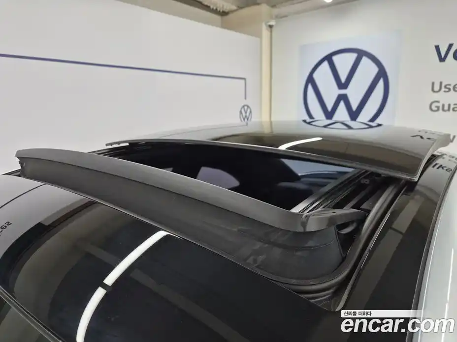 Volkswagen Beatle 2013 2.0 автомат (гидро), фото 16