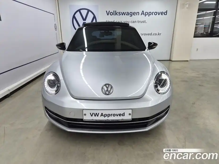 Volkswagen Beatle 2013 2.0 автомат (гидро), фото 3