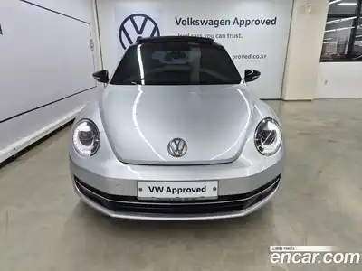 Volkswagen Beatle 2013 2.0 автомат (гидро), миниатюра 3