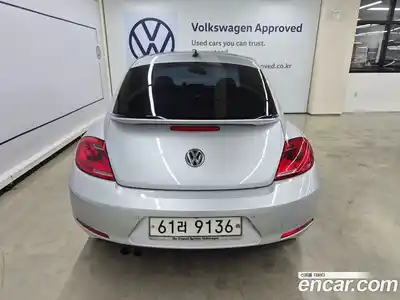 Volkswagen Beatle 2013 2.0 автомат (гидро), миниатюра 4