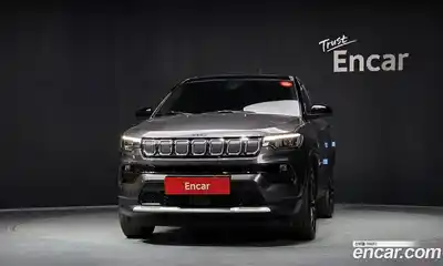Jeep Compass 2022 2.4 автомат (гидро), миниатюра 3