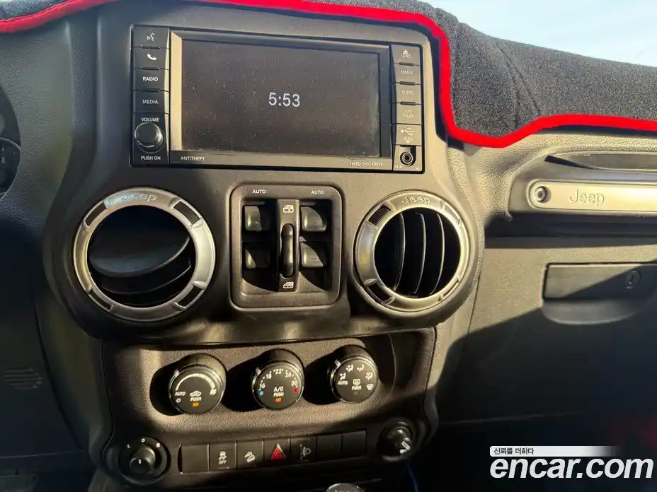 Jeep Wrangler 2017 3.6 автомат (гидро), фото 13