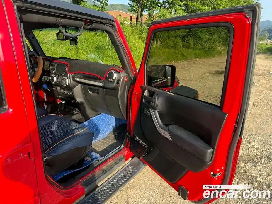 Jeep Wrangler 2017 3.6 автомат (гидро), фото 17
