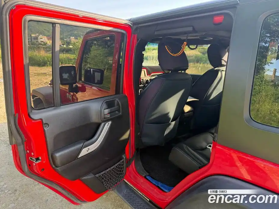 Jeep Wrangler 2017 3.6 автомат (гидро), фото 18