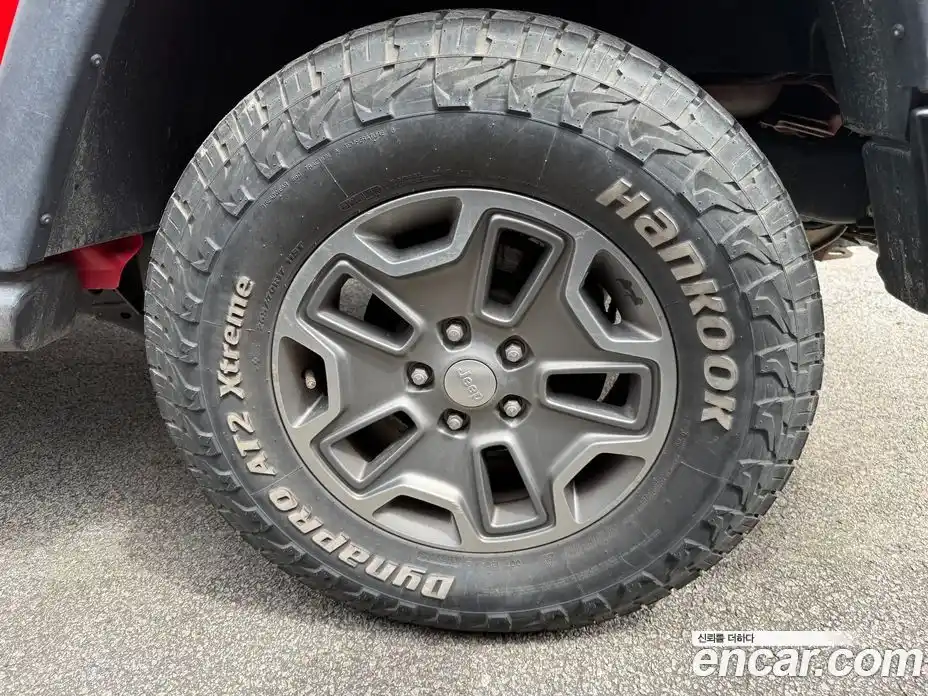 Jeep Wrangler 2017 3.6 автомат (гидро), фото 5