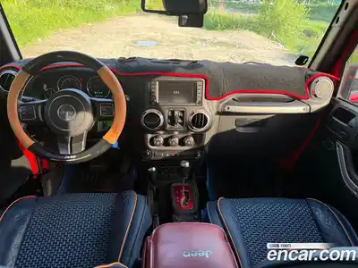 Jeep Wrangler 2017 3.6 автомат (гидро), миниатюра 7