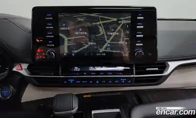 Toyota Sienna 2024 2.5 автомат (гидро), миниатюра 12