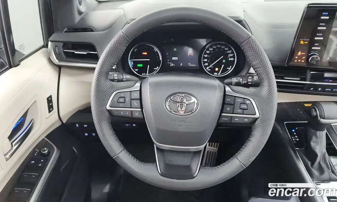 Toyota Sienna 2024 2.5 автомат (гидро), фото 13 Toyota Sienna 2024 2.5 автомат (гидро), фото 13