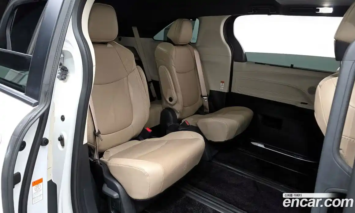 Toyota Sienna 2021 2.5 автомат (гидро), фото 17 Toyota Sienna 2021 2.5 автомат (гидро), фото 17