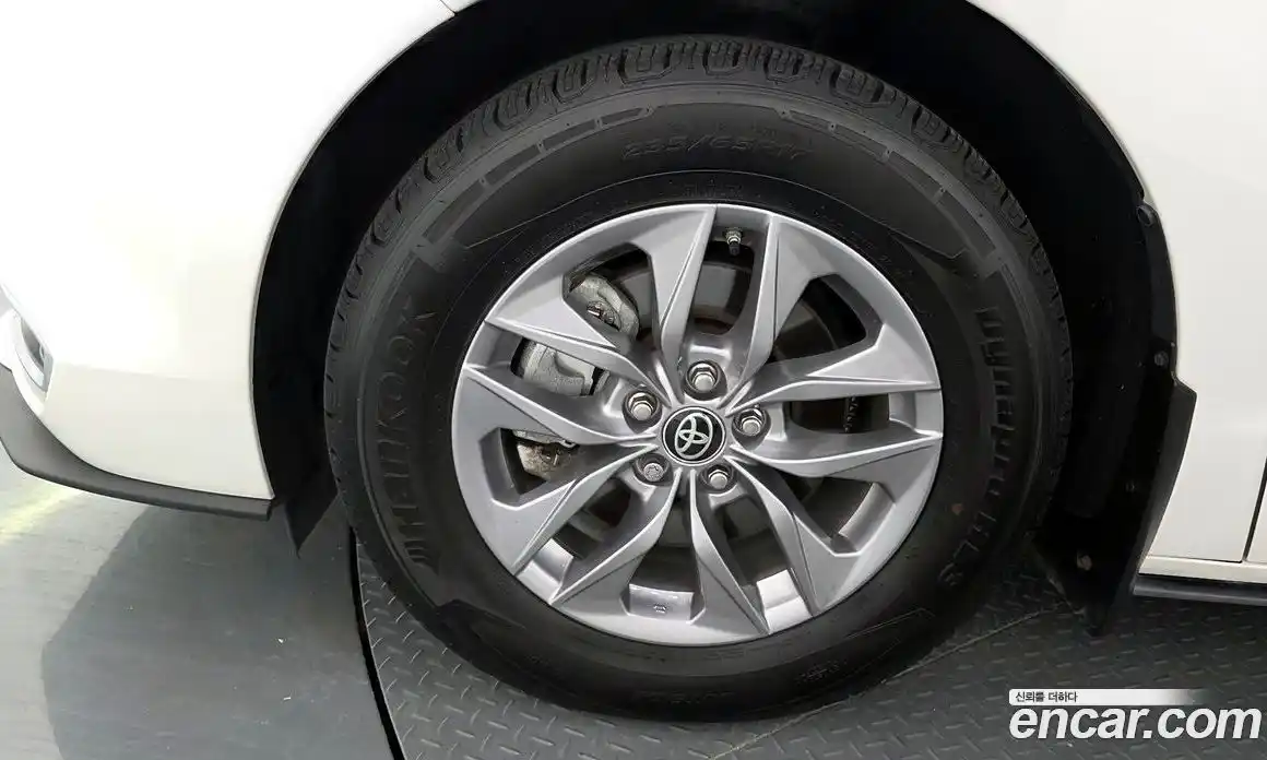 Toyota Sienna 2021 2.5 автомат (гидро), фото 5 Toyota Sienna 2021 2.5 автомат (гидро), фото 5