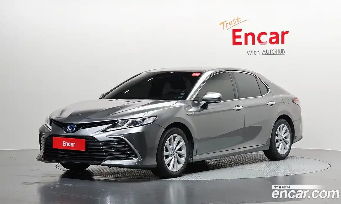 Toyota Camry 2023 2.5 автомат (гидро), фото 1 Toyota Camry 2023 2.5 автомат (гидро), фото 1