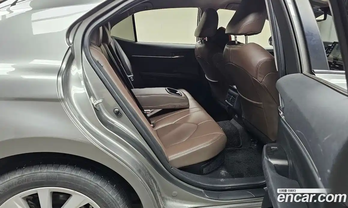 Toyota Camry 2023 2.5 автомат (гидро), фото 17 Toyota Camry 2023 2.5 автомат (гидро), фото 17