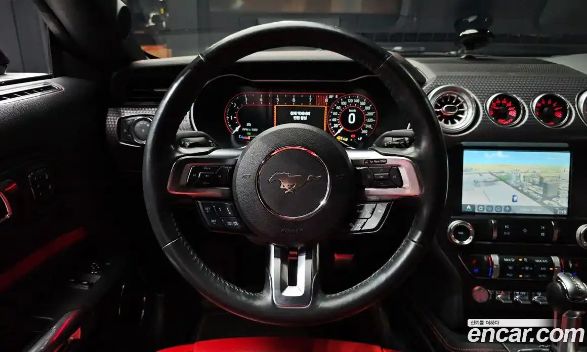 Ford Mustang 2018 5.0 автомат (гидро), фото 19