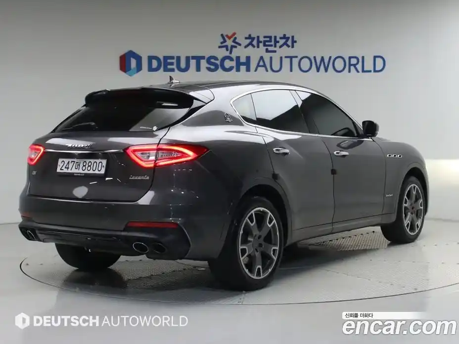 Maserati Levante 2019 3.0 автомат (гидро), фото 2 Maserati Levante 2019 3.0 автомат (гидро), фото 2