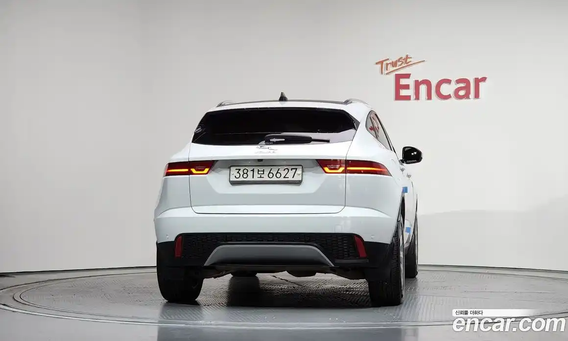 Jaguar E-Pace 2020 2.0 автомат (гидро), фото 4