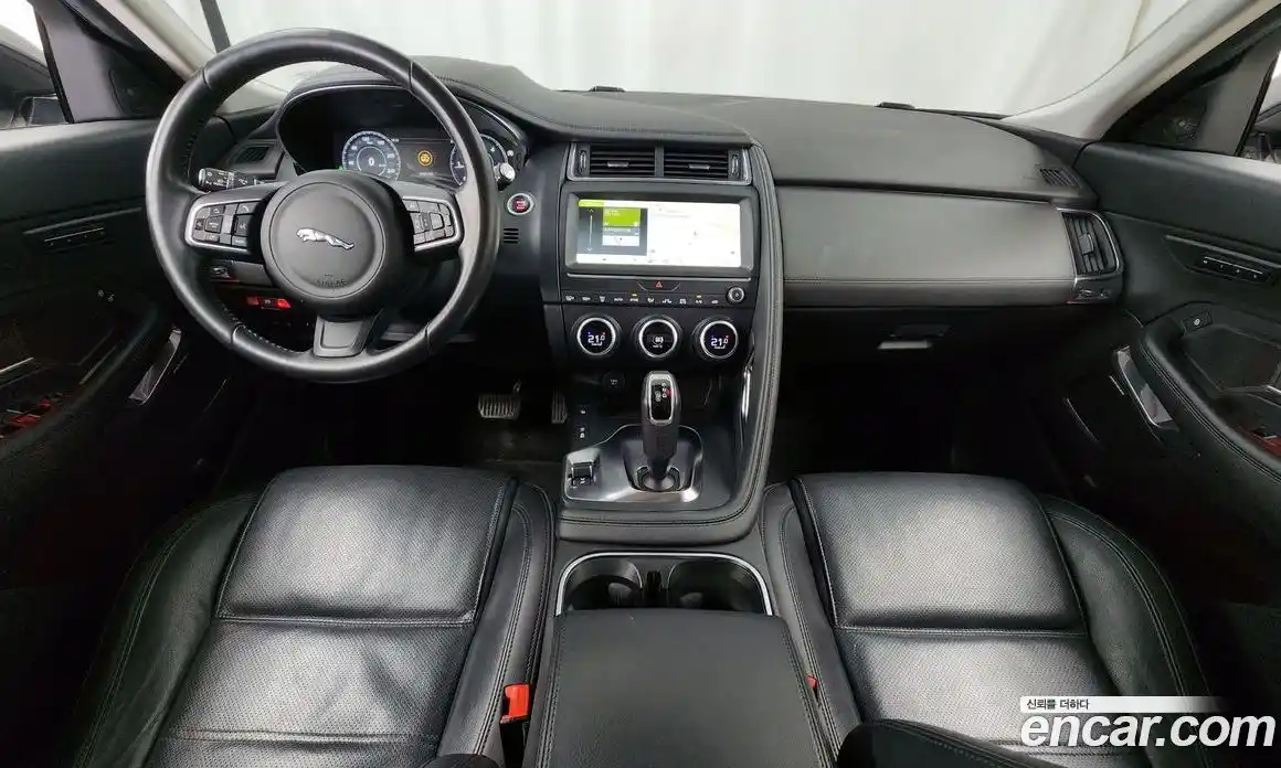Jaguar E-Pace 2020 2.0 автомат (гидро), фото 7