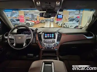 Chevrolet Surburban 2017 5.3 автомат (гидро), миниатюра 12