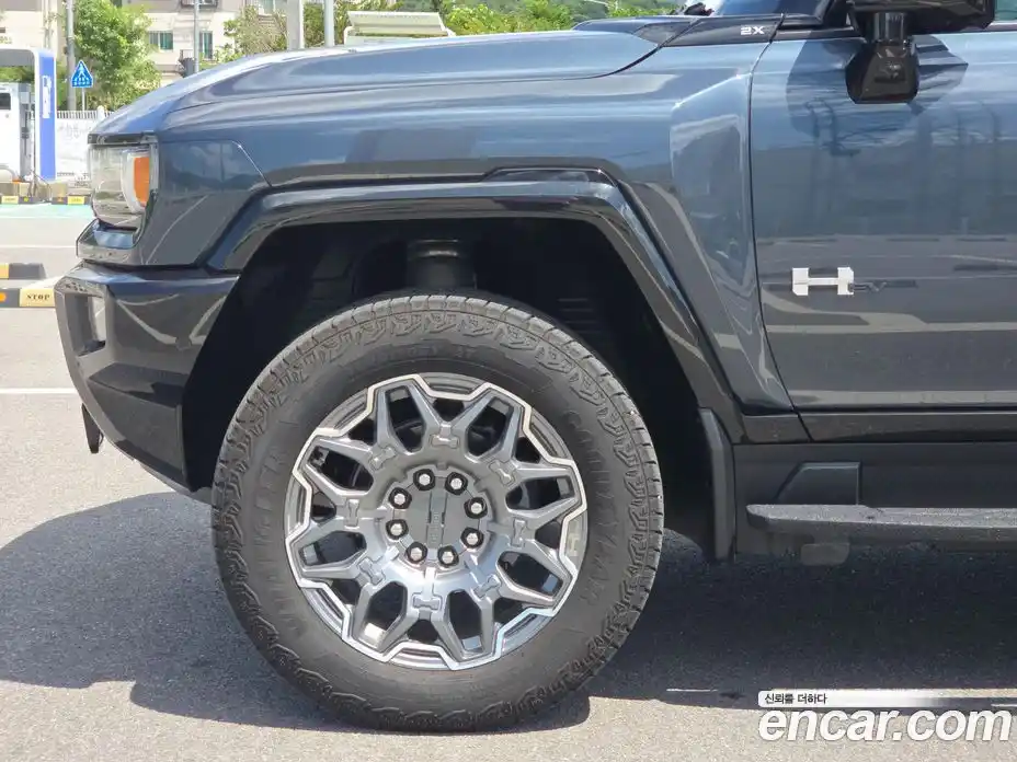 GMC Hummer EV 2026 6.0 автомат (гидро), фото 10