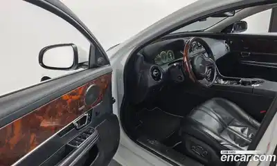 Jaguar XJ 2014 3.0 автомат (гидро), миниатюра 12