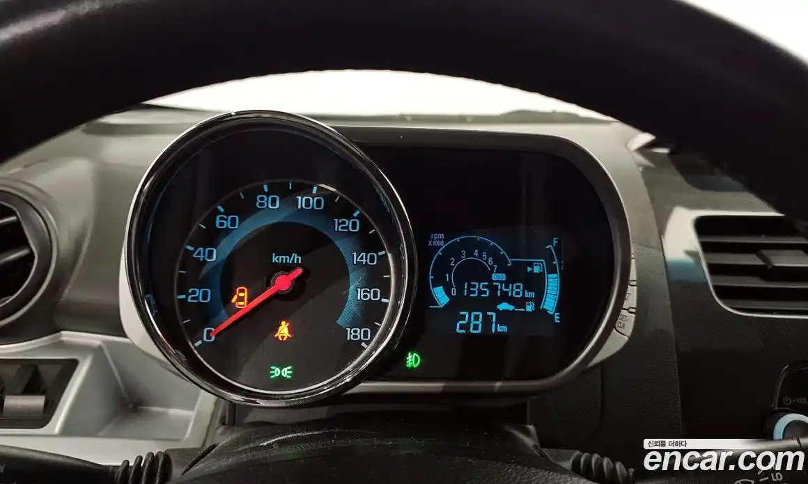 Chevrolet Spark 2014 1.0 автомат (гидро), фото 8