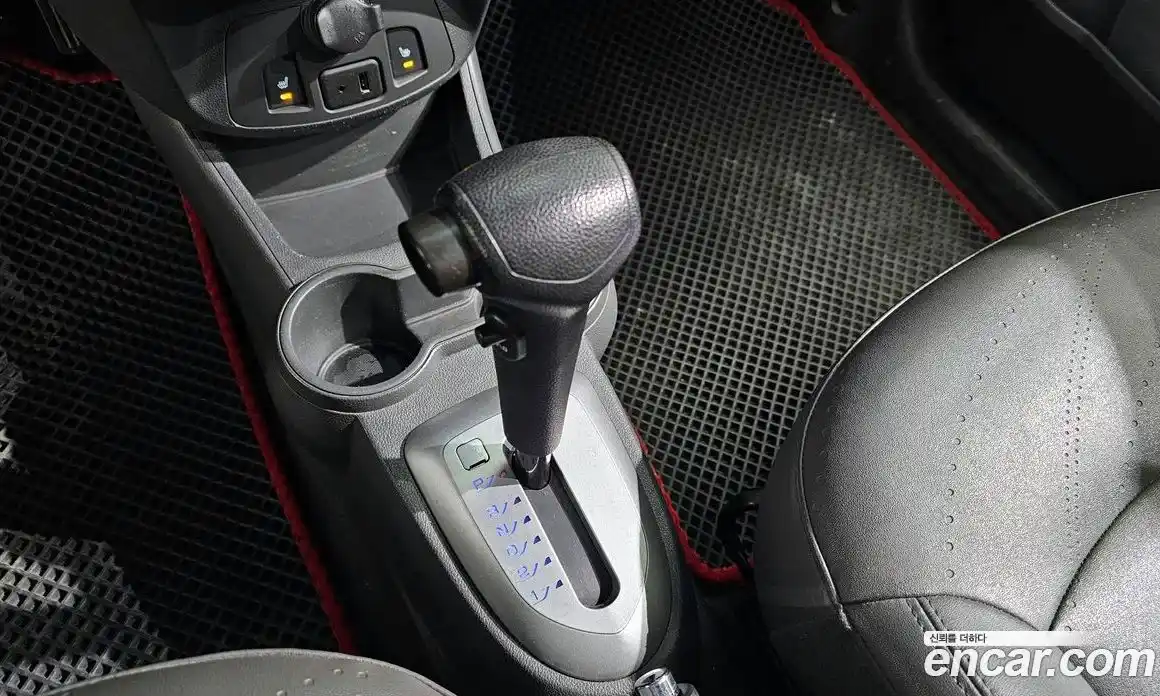 Chevrolet Spark 2014 1.0 автомат (гидро), фото 9