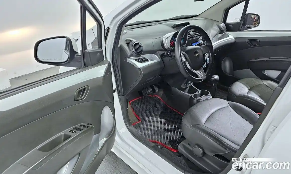 Chevrolet Spark 2014 1.0 автомат (гидро), фото 10