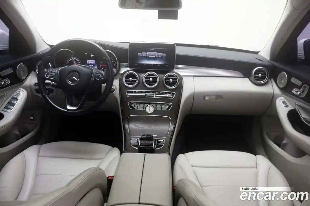 Mercedes-Benz C-Class 2014 2.1 гидро, фото 1 Mercedes-Benz C-Class 2014 2.1 гидро, фото 1
