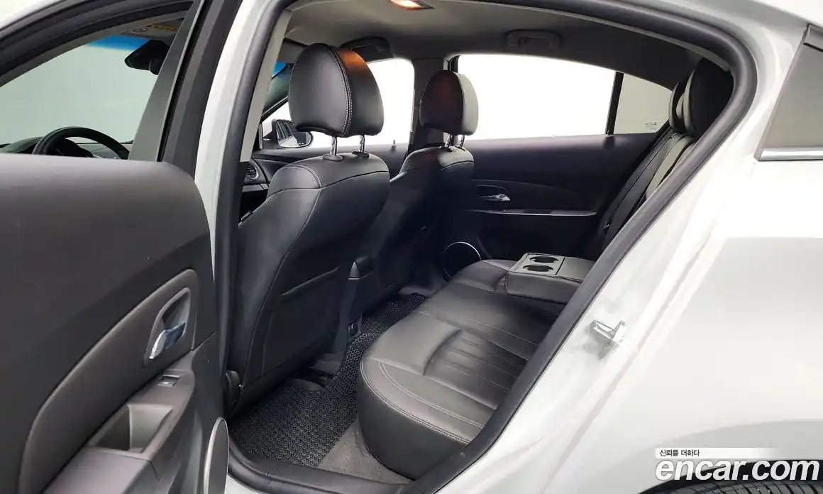 Chevrolet Cruze 2015 1.4 автомат (гидро), фото 11