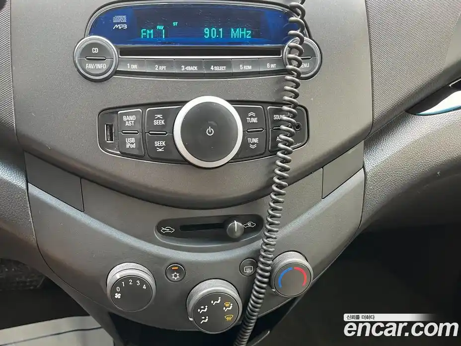 Chevrolet Spark 2012 1.0 автомат (гидро), фото 10
