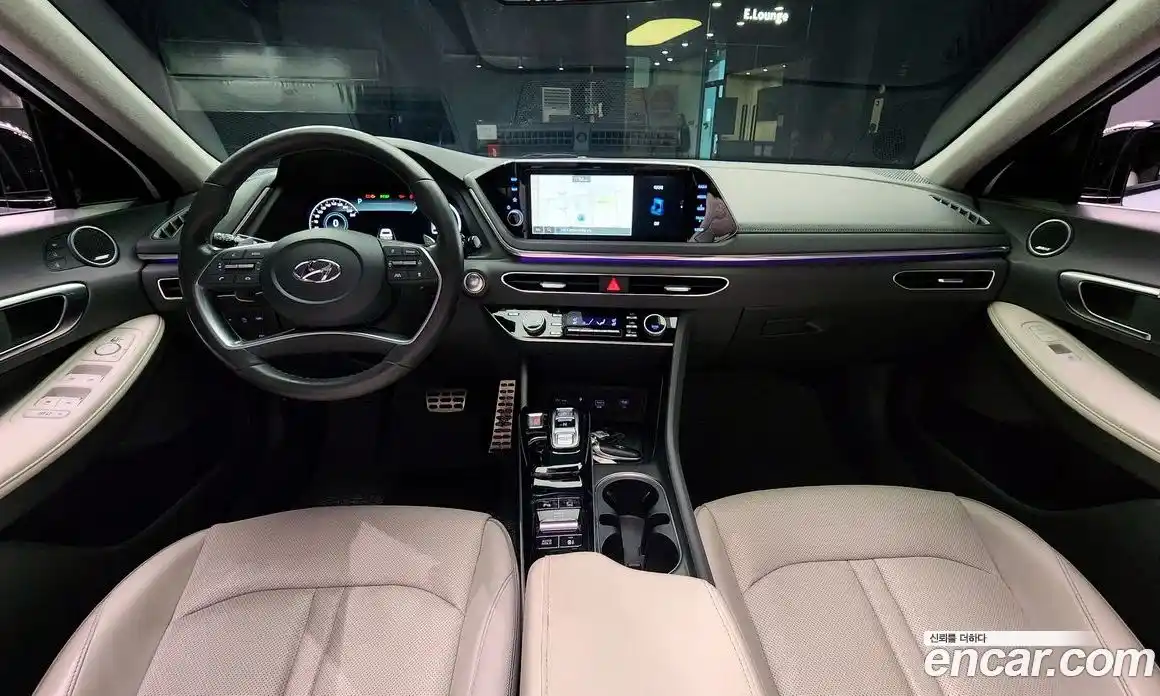 Hyundai Sonata 2023 1.6 автомат (гидро), фото 7