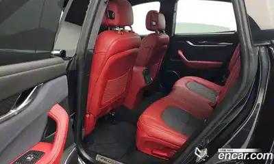 Maserati Levante 2018 3.0 автомат (гидро), миниатюра 12