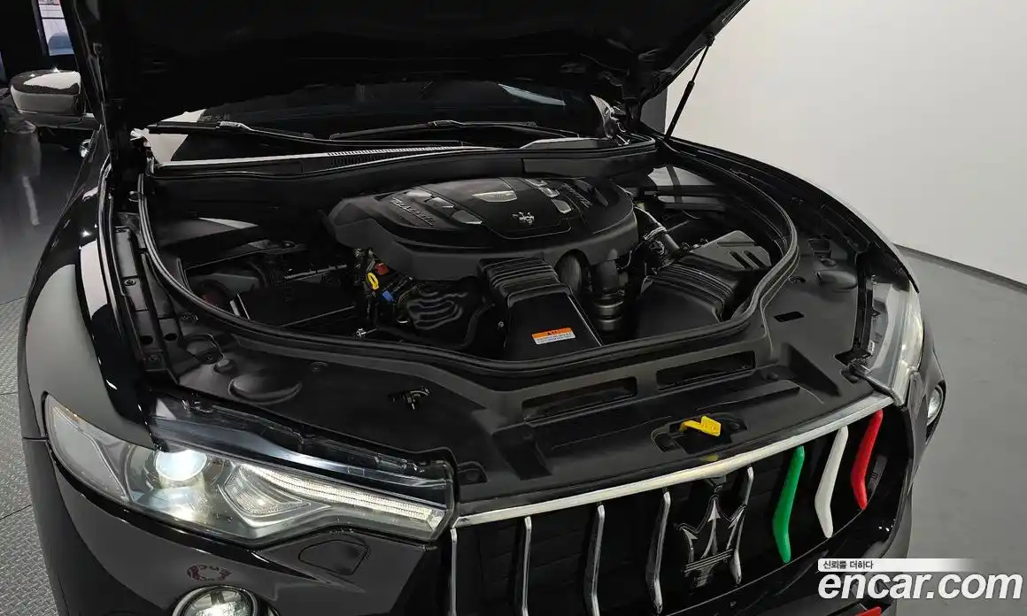 Maserati Levante 2018 3.0 автомат (гидро), фото 6 Maserati Levante 2018 3.0 автомат (гидро), фото 6