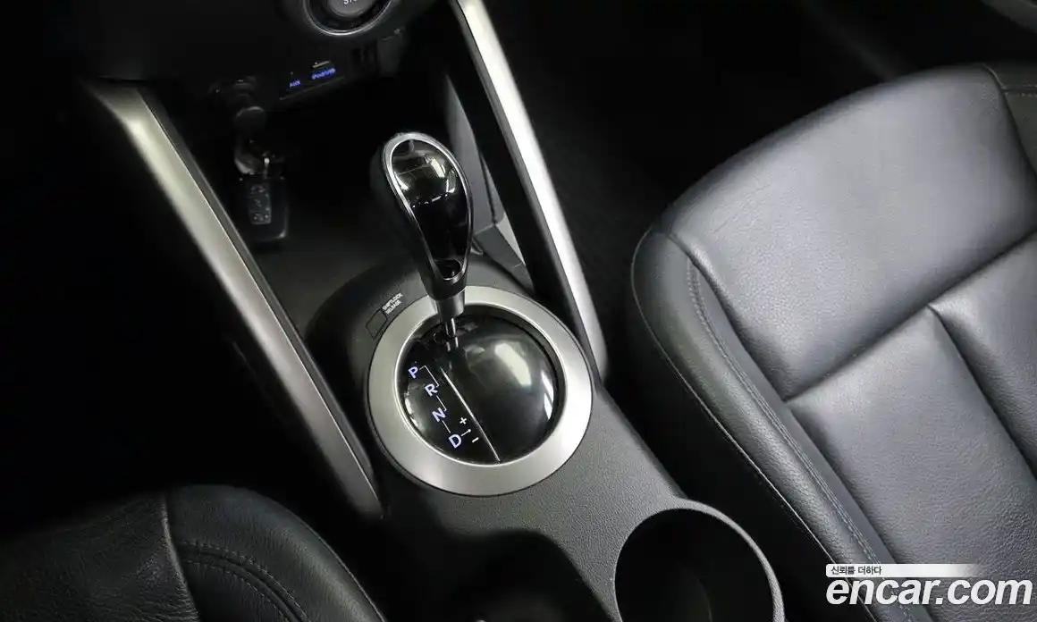 Hyundai Veloster 2013 1.6 автомат (гидро), фото 9