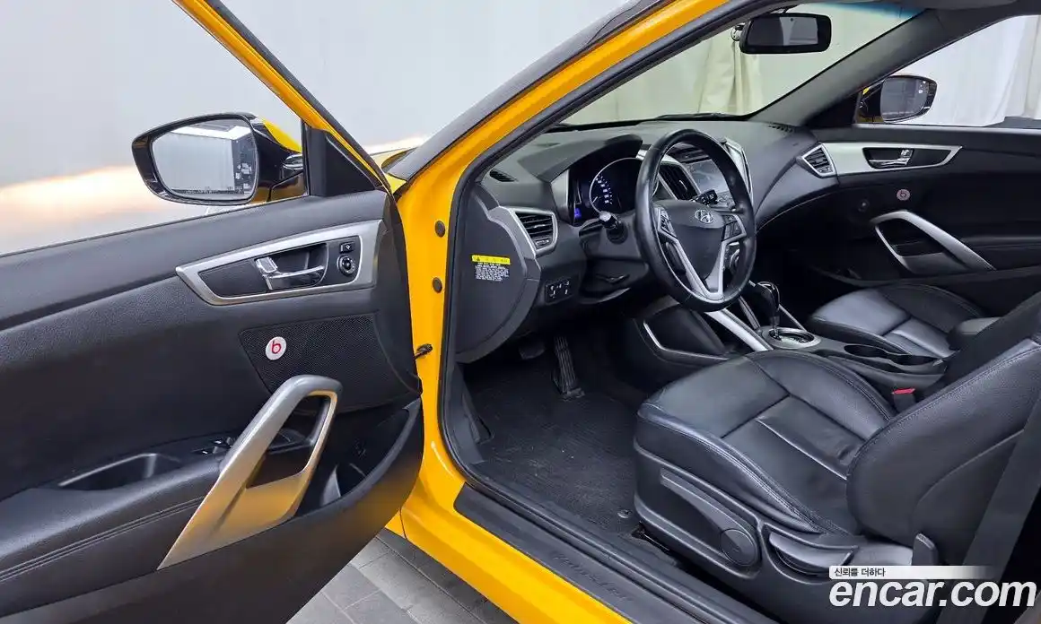 Hyundai Veloster 2013 1.6 автомат (гидро), фото 10