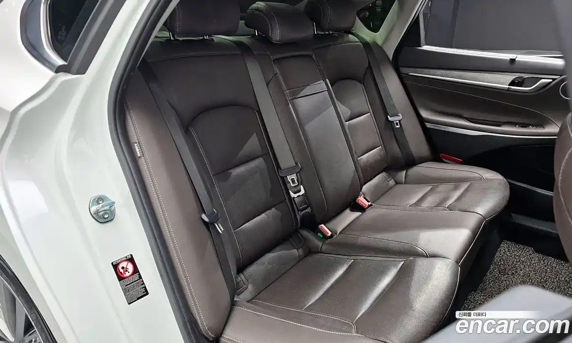 Hyundai Grandeur 2018 3.0 автомат (гидро), фото 12
