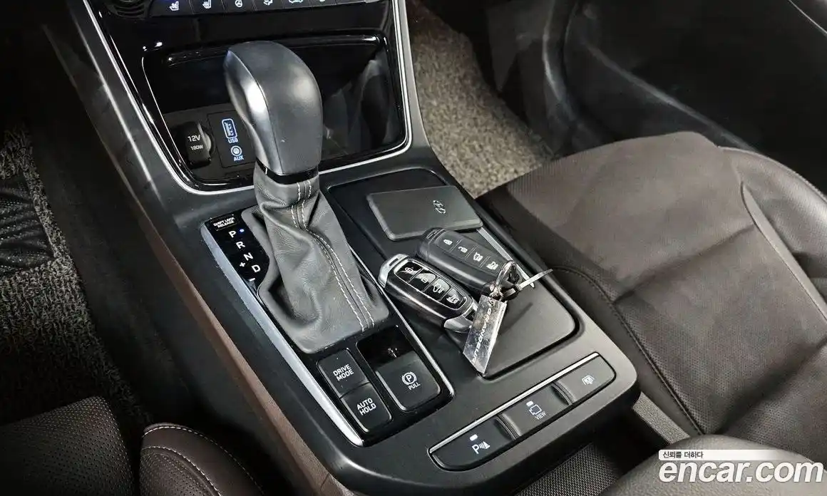 Hyundai Grandeur 2018 3.0 автомат (гидро), фото 9
