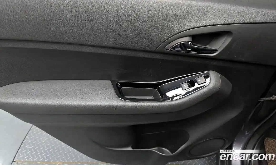 Chevrolet Orlando 2013 2.0 автомат (гидро), фото 14