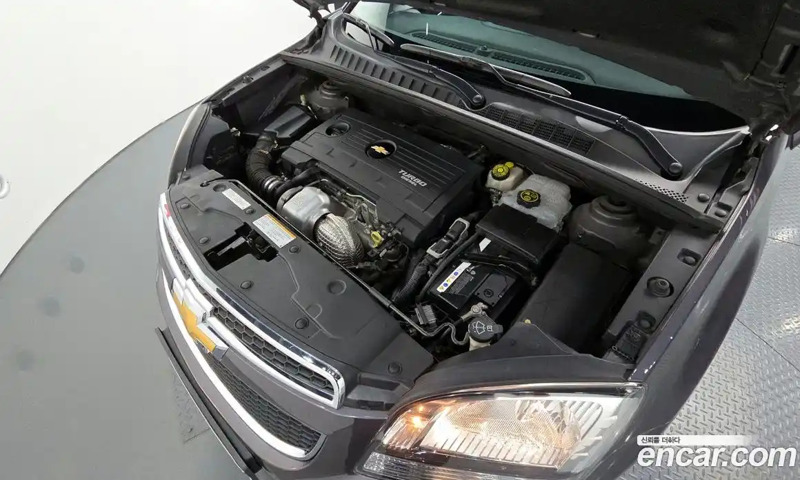 Chevrolet Orlando 2013 2.0 автомат (гидро), фото 6