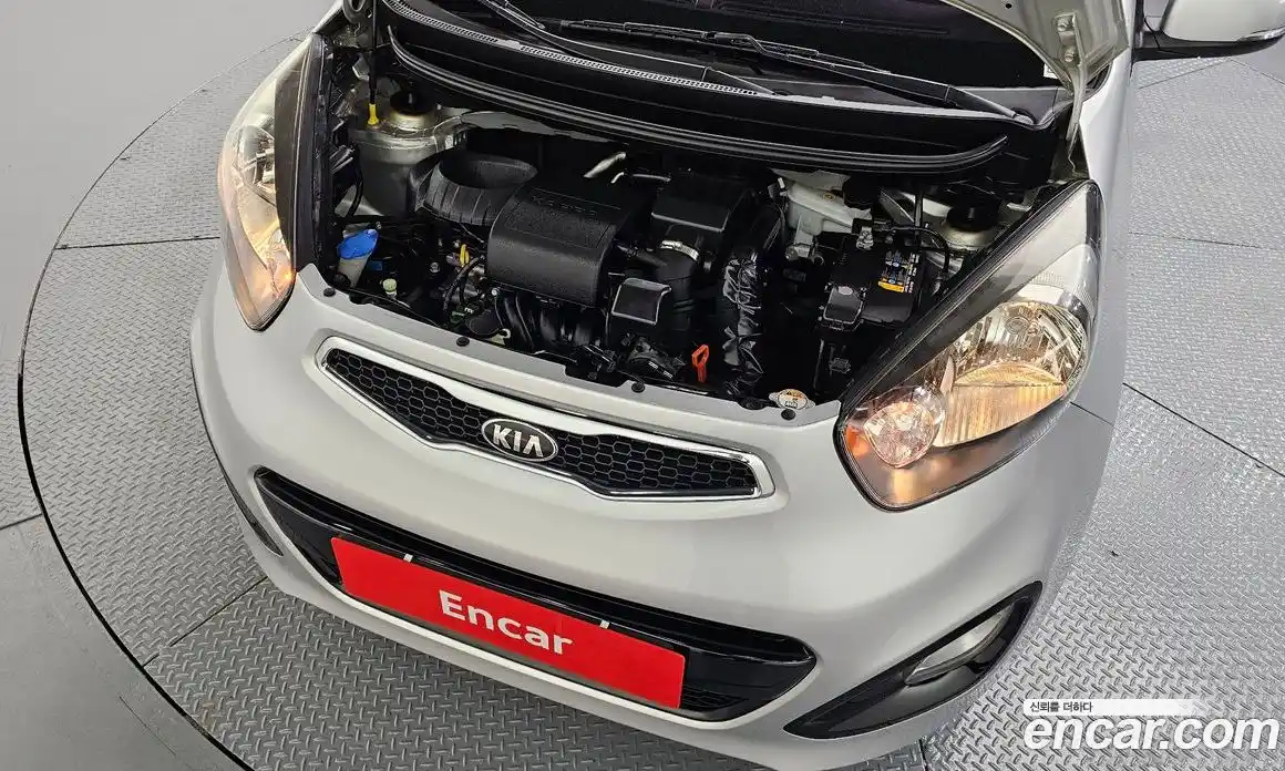 Kia Morning 2012 1.0 автомат (гидро), фото 6