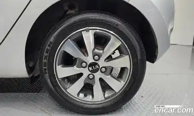 Kia Morning 2012 1.0 автомат (гидро), миниатюра 7