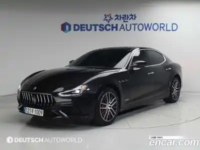 Maserati Ghibli 2020 3.0 автомат (гидро), миниатюра 1 Maserati Ghibli 2020 3.0 автомат (гидро), миниатюра 1