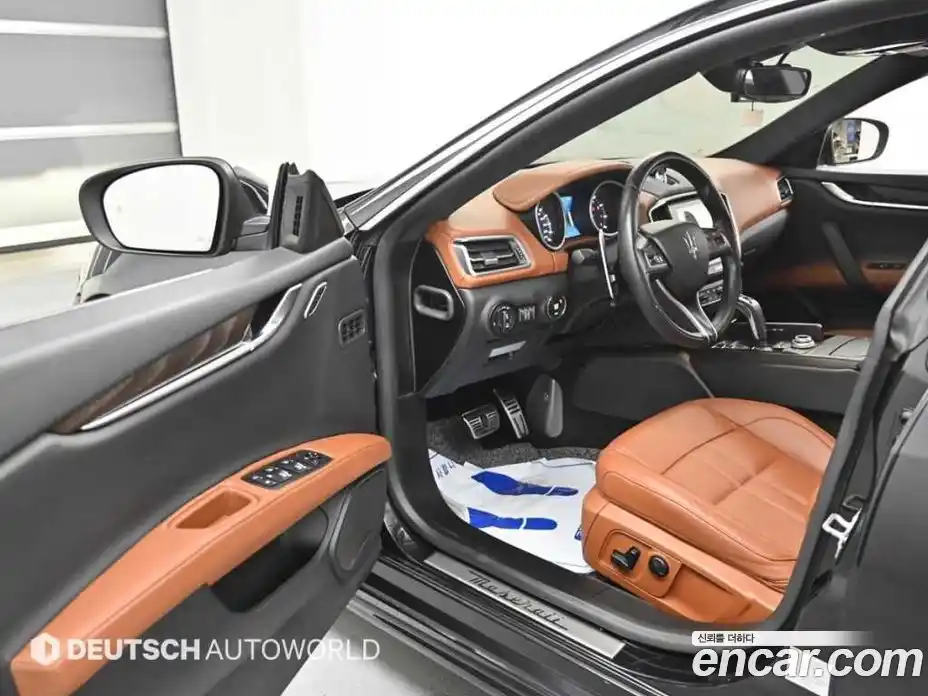 Maserati Ghibli 2020 3.0 автомат (гидро), фото 11 Maserati Ghibli 2020 3.0 автомат (гидро), фото 11