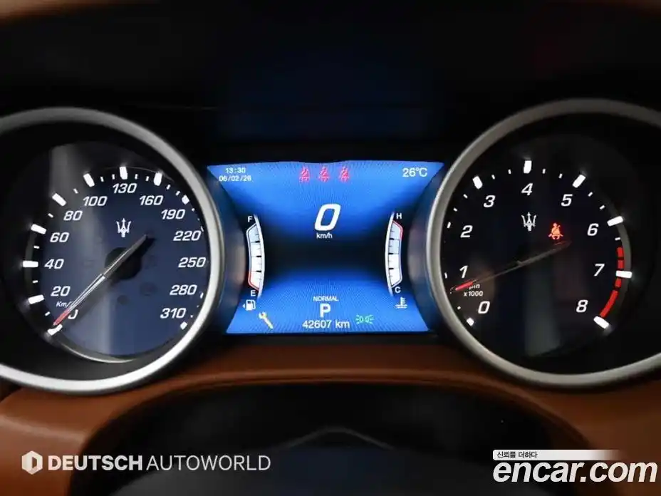 Maserati Ghibli 2020 3.0 автомат (гидро), фото 8 Maserati Ghibli 2020 3.0 автомат (гидро), фото 8