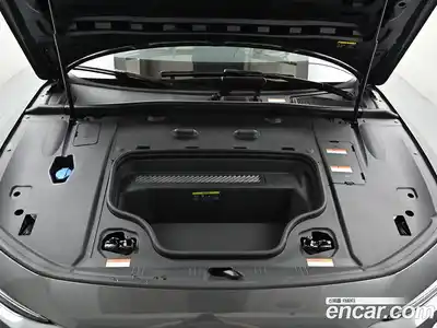 Audi A6 e-tron 2025 0.2 автомат (гидро), миниатюра 6